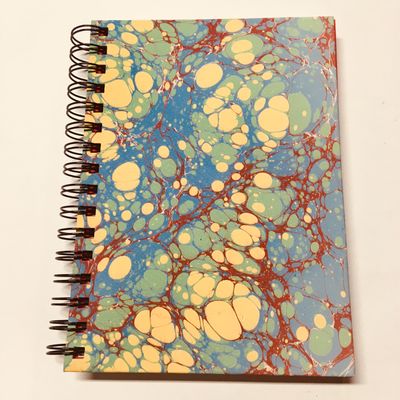 Stationery - SKETCHBOOK A4 WITH SPIRALS - LEGATORIA LA CARTA