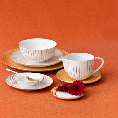 Kitchen utensils - Golden Orbit Porcelain Plates - PORCEL