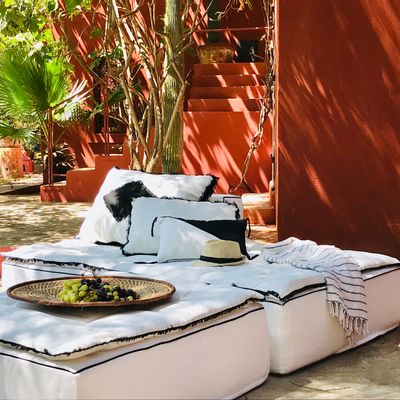 Sofas - TRIBAL BESPOKE OUTDOOR SOFA. - BERENGERE LEROY