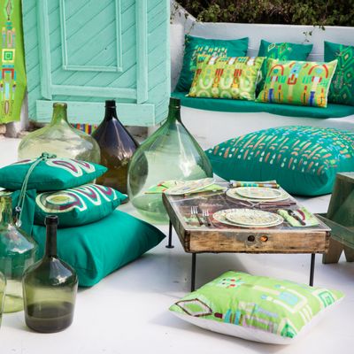 Homewear - Pyramid printed cushions collection with a belt - LE BOTTEGHE SU GOLOGONE