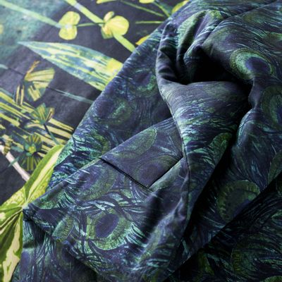 Throw blankets - Arjuna Leaf Viridian - Quilt and cushion case - DESIGNERS GUILD