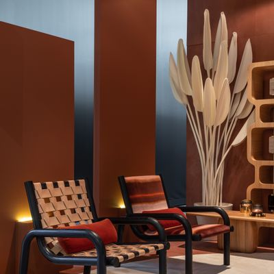 Fauteuils pour collectivités - Fauteuil Bas Lounge Ginga - Assise tissu - Pied Chêne massif noir - DUISTT