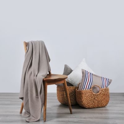 Throw blankets - Molly & Carmen Throw - L'APPARTEMENT