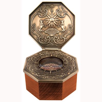 Decorative objects - Compass Magnetic - HEMISFERIUM