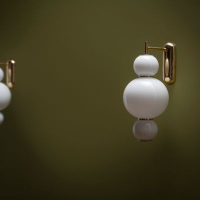 Wall lamps - PEARLS wall light - FORMAGENDA