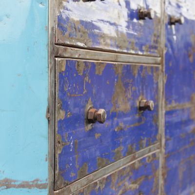 Design objects - Watt Watt by Hamed Ouattara - MOOGOO CREATIVE AFRICA