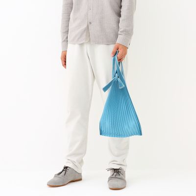 Bags and totes - [TOTE BAG] PLECO  - S vertical pleats  (PLANT BASED / RECYCLED POLYESTER) - KNA PLUS