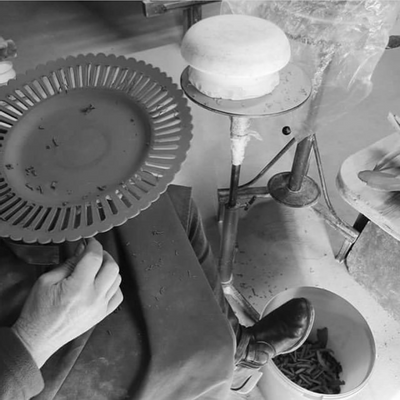 Ceramic - Openwork Bourg-Joly plate - BOURG-JOLY MALICORNE