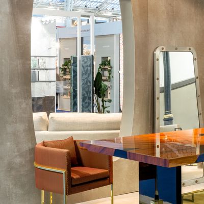 Dining Tables - Geometry Table in Ebonized Sikomoro Wood Top - DUISTT