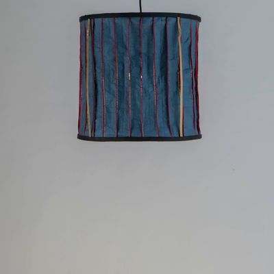 Suspensions - Lampes en papier lavable cousues (bleu) - INDIGENOUS
