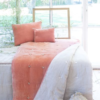 Throw blankets - FORTUNA Sofa Cover - EN FIL D'INDIENNE...