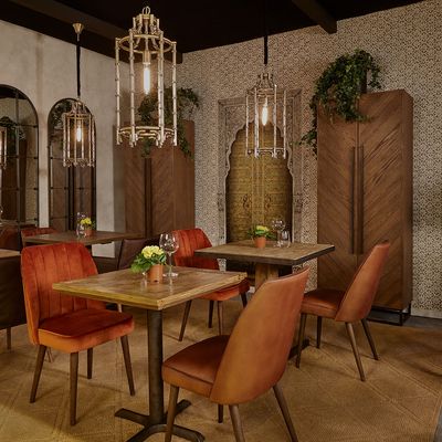 Hotel bedrooms - WARDROBE SWEEDEN - CRISAL DECORACIÓN