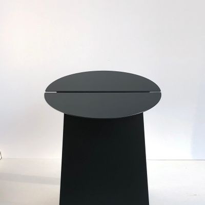 Aménagements pour bureau - Table d'appoint ronde symétrique YOUMY - Noir anodique - MADEMOISELLE JO