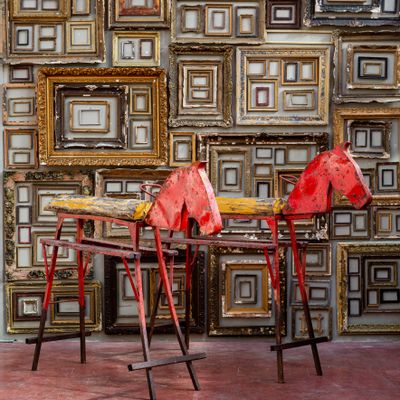 Decorative objects - Mid-century playground horses - ALL'ORIGINE