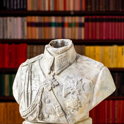 Decorative objects - Antique headless busts of Bulgarian Zar and Zarina - ALL'ORIGINE