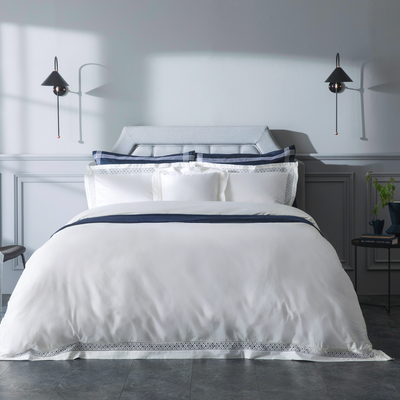 Bed linens - Luxury Duvet Cover Set Astoa Collection, Blooming White - CROWN GOOSE