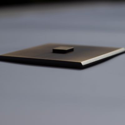 Services - Atelier Luxus - EDGES - Interrupteur  - BELGIUM IS DESIGN