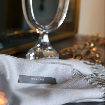 Throw blankets - Throw & Blanket Graf - Luna - CROWN GOOSE