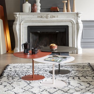 Lawn tables - Galet pull-out tables - MATIÈRE GRISE