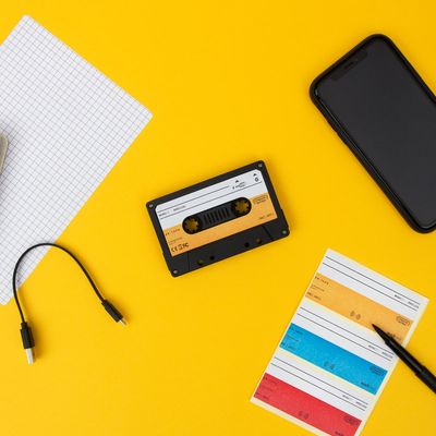 Enceintes et radios - Enceinte cassette sans fil - SUCK UK