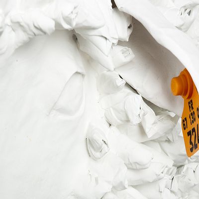 Office design and planning - White sheep trophy in papier-mâché - Sculpture - “LE PICOT” - MARIE TALALAEFF