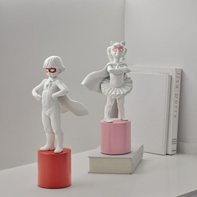 Sculptures, statuettes et miniatures - Collection Little Heroes - Sculpture d'enfants en porcelaine - LLADRÓ