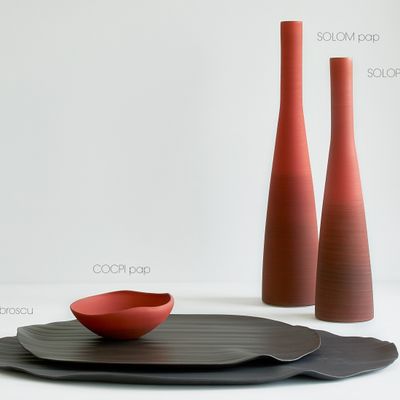 Vases - Vase en céramique - FEUILLE N.6 - RINA MENARDI