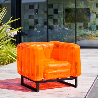 Lawn armchairs - YOMI| Design armchair - Orange - MOJOW