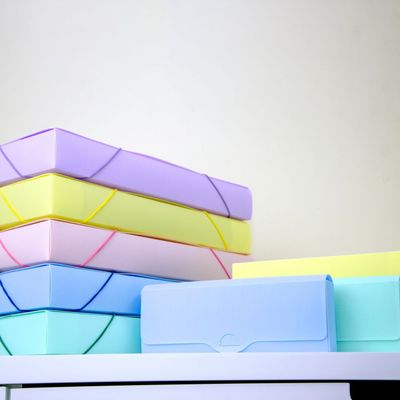 Autres fournitures bureau  - POCHETTES, ÉTUIS À LINGE DELLO STATIONERY - DELLO