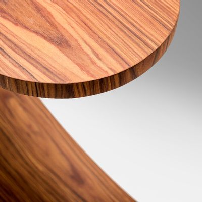 Design objects - Suuai Console Table - LARISSA BATISTA