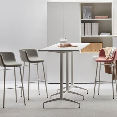 Stools for hospitalities & contracts - Xoko Stool - AKABA