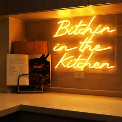 Decorative objects - 'BITCHIN IN THE KITCHEN' ORANGE NEON LED WALL MOUNTED SIGN - LOCOMOCEAN