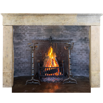 Pièces uniques - Vintage Mediterranean Two-Tone Limestone Fireplace. - MAISON LEON VAN DEN BOGAERT ANTIQUE FIREPLACES AND RECLAIMED DECORATIVE ELEMENTS