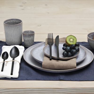 Everyday plates - Copenhagen Dinnerware - H. SKJALM P.