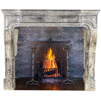 Unique pieces - Antique Limestone Fireplace. - MAISON LEON VAN DEN BOGAERT ANTIQUE FIREPLACES AND RECLAIMED DECORATIVE ELEMENTS