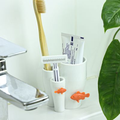 Decorative objects - Coral toothbrush holder - Ocean Bathroom Collection Eco-Friendly Materials. - QUALY DESIGN OFFICIAL