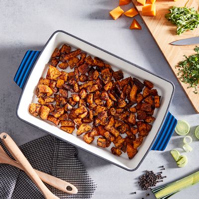 Stew pots - Barbary & Oak Foundry 39cm Cast Iron Roaster - RKW LTD - BARBARY & OAK