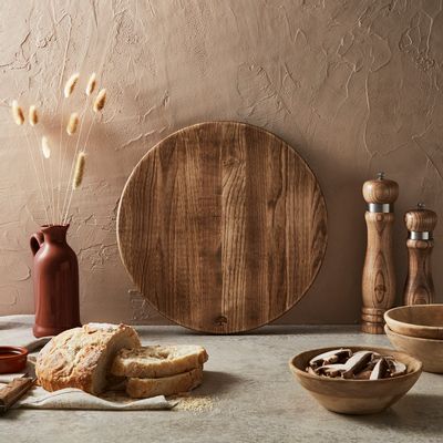 Kitchen utensils - Barbary & Oak Hoxton Round Ash Wood Chopping Board - RKW LTD - BARBARY & OAK