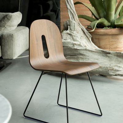 Chairs for hospitalities & contracts - Chair Gotham Woody SL - CHAIRS & MORE