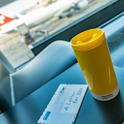 Licensed products - To Go Cup - PANTONE