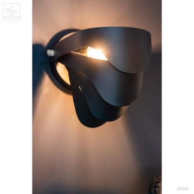 Wall lamps - Our collection of wall lamps - OBJET DE CURIOSITÉ