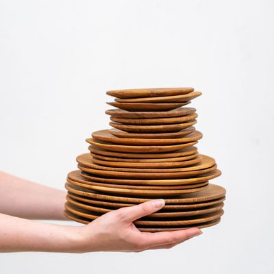 Everyday plates - Assiettes en bois de Teck revalorisé - ORIGINALHOME 100% ECO DESIGN