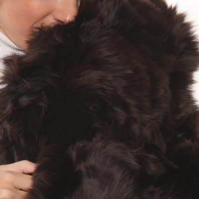 Scarves - Suri alpaca fur Throw. Luxury and sustainability. Natural fibres - PUEBLO