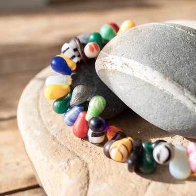 Bijoux - Colliers africains - VAN VERRE