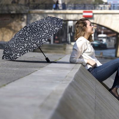 Apparel - Musical Notes Automatic Folding Umbrella - SMATI