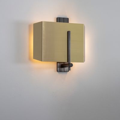 Decorative objects - Aegis Wall Light - BERT FRANK