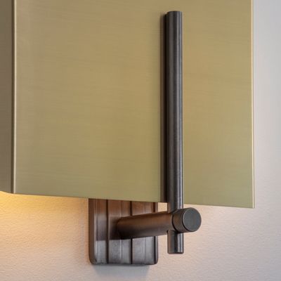 Design objects - Aegis wall lamp - BERT FRANK