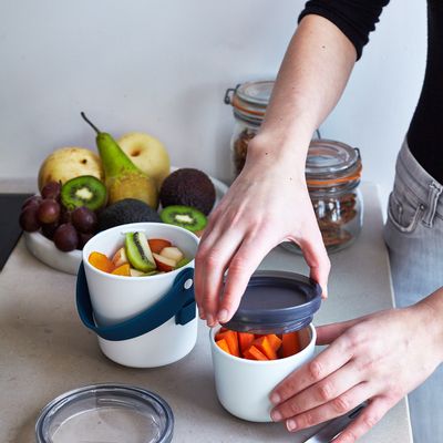 Repas pour enfant - Boite repas/ Lunch Box Original de 1L (2 bols séparés mais connectés) - BLACK+BLUM EUROPE