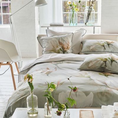 Bed linens - Yulan Magnolia Bed Set - DESIGNERS GUILD