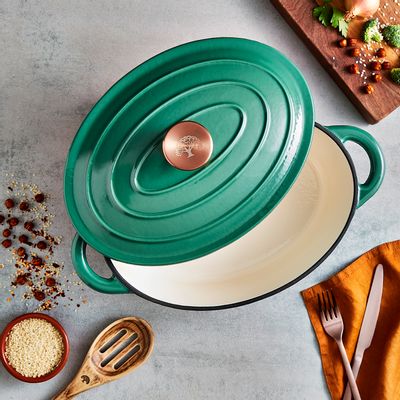 Stew pots - Barbary & Oak Foundry 29cm Oval Cast Iron Casserole Dish - RKW LTD - BARBARY & OAK